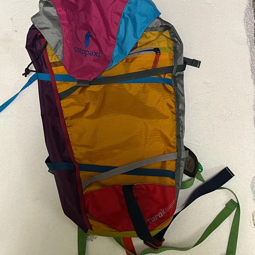 Cotopaxi Tara’s 20 backpack